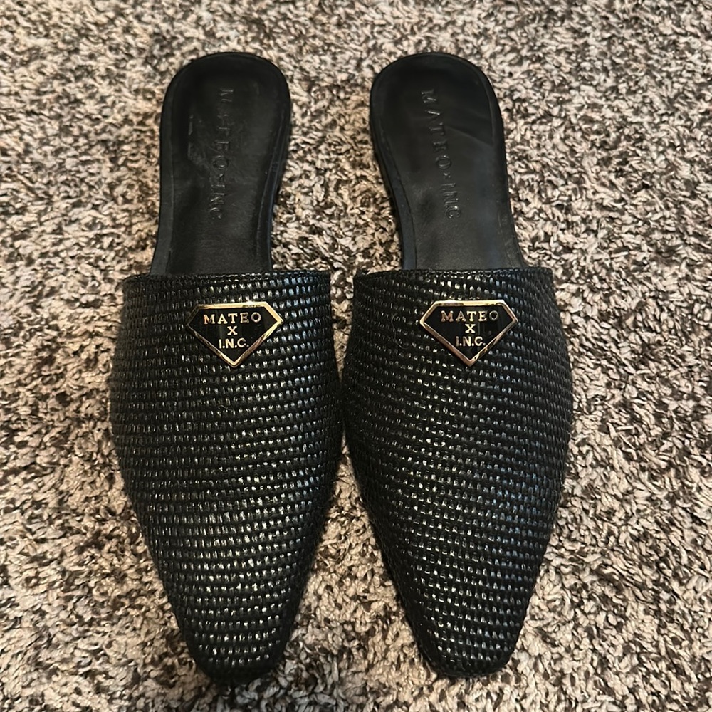 Mateo X Inc Black Mules